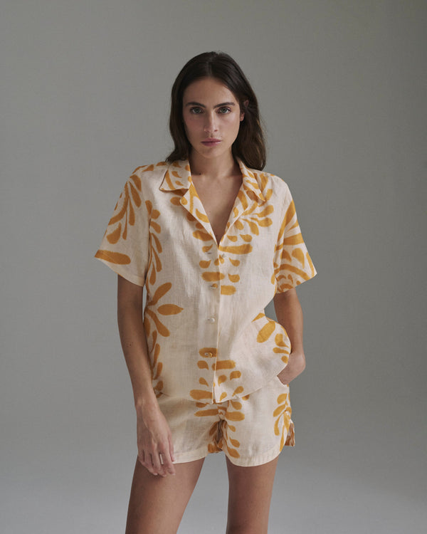 Tomaso Linen Shirt / Ecru Yellow Arabesque